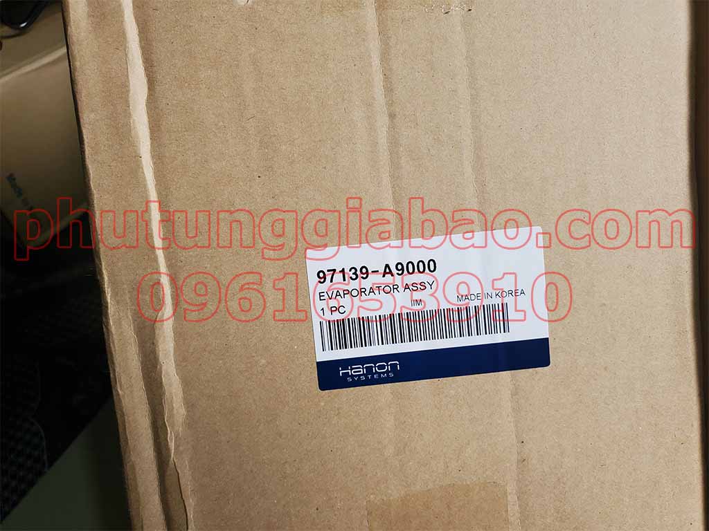 Giàn lạnh trước KIA Sedona, Carnival  97139A9000
