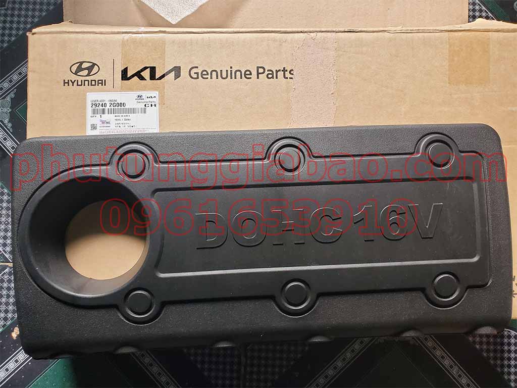 Đèn hậu trong phải Fortuner 2009-2012 81590-0K020