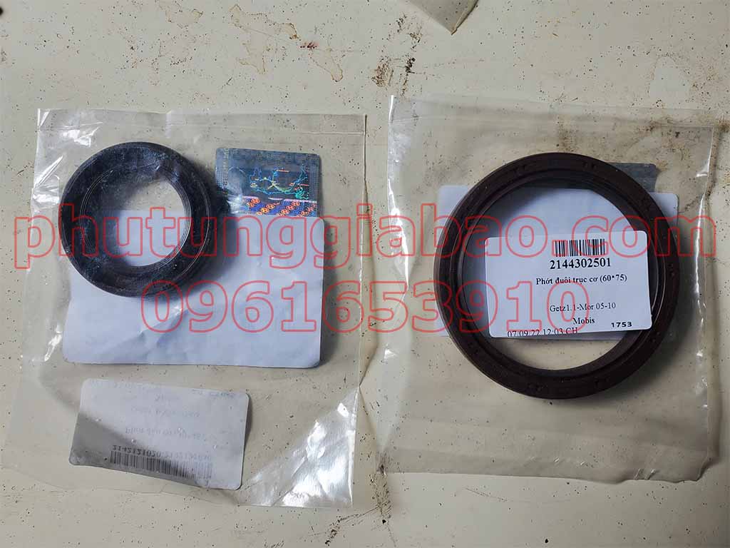 phớt đầu phớt đuôi cốt máy chính hãng HYUNDAI KIA 2142121030